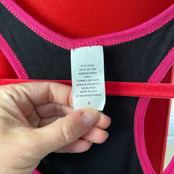 Panic! Tank. - Picture 2 of 2